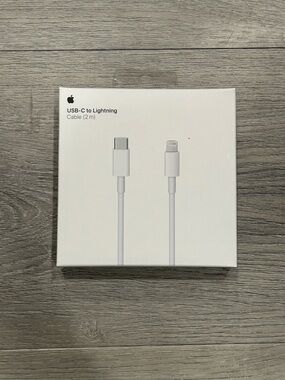 Apple USB-C to Lightning Cable — White